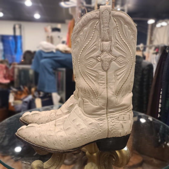 CLEARANCE! CUARDADO White Alligator Cowboy Boots Men's 10.5 - PopRock Vintage. The cool quotes t-shirt store.