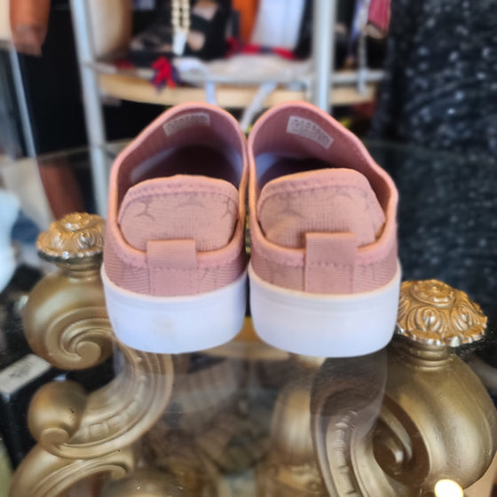 DANSKIN Pink Slide On Shoes 9 - PopRock Vintage. The cool quotes t-shirt store.