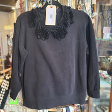  MARC JACOBS Black Pullover w. Lace Collar M