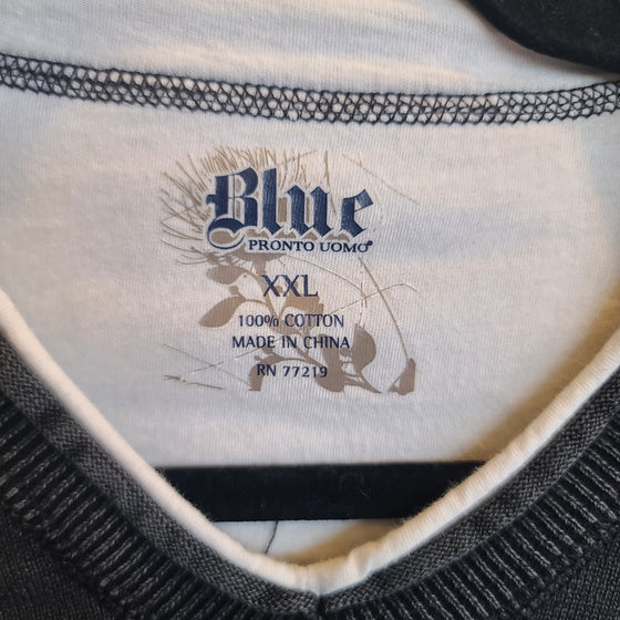 BLUE Grey V Neck Men's XXL - PopRock Vintage. The cool quotes t-shirt store.
