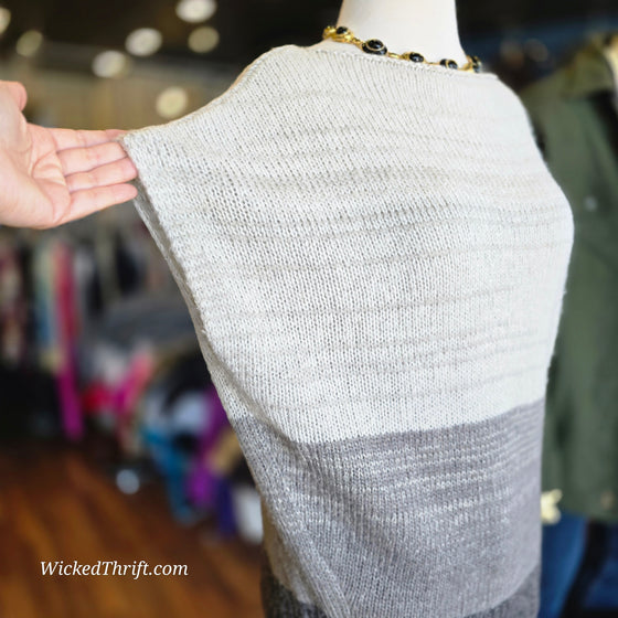 ANN TAYLOR Grey Scale STRIPE Sweater Vest S - PopRock Vintage. The cool quotes t-shirt store.