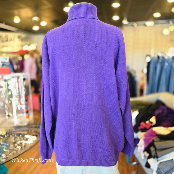 VINTAGE C WEBB Purple Turtleneck Sweater L - PopRock Vintage. The cool quotes t-shirt store.