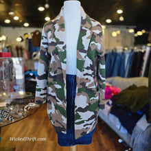  J CREW Camo Slouchy Blazer/Cardigan XS - PopRock Vintage. The cool quotes t-shirt store.