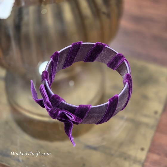 PURPLE Velvet Ribbon Bangle Bracelet - PopRock Vintage. The cool quotes t-shirt store.