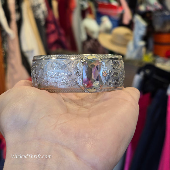 SILVER TONE Cuff Bracelet w. Big Colorful Rhinestone - PopRock Vintage. The cool quotes t-shirt store.