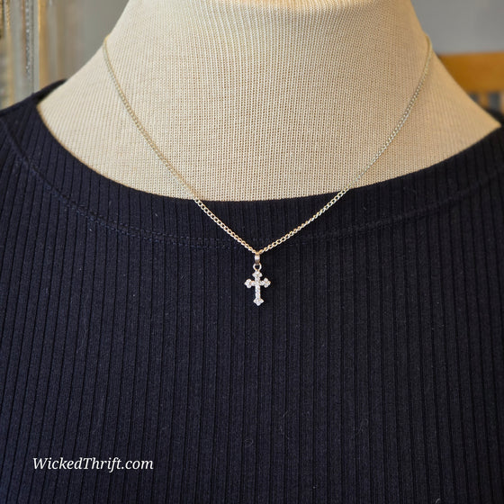 SILVER TONE Mini Cross Necklace - PopRock Vintage. The cool quotes t-shirt store.