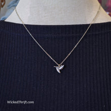  SILVER TONE Hummingbird Necklace - PopRock Vintage. The cool quotes t-shirt store.