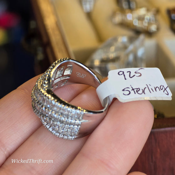 925 STERLING SILVER Criss Cross Cz Ring - PopRock Vintage. The cool quotes t-shirt store.