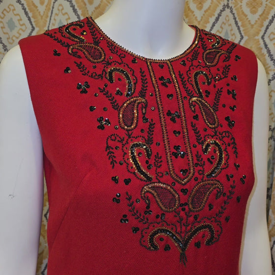 VINTAGE 1960s Red/Black Beaded Dress M - PopRock Vintage. The cool quotes t-shirt store.