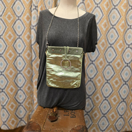 CRI CRI MILANO Metallic Green Shoulder Bag - PopRock Vintage. The cool quotes t-shirt store.