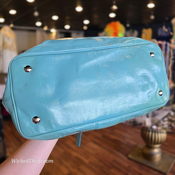 COACH Turquoise Patent Leather Kisslock Bag F15658 AS IS - PopRock Vintage. The cool quotes t-shirt store.