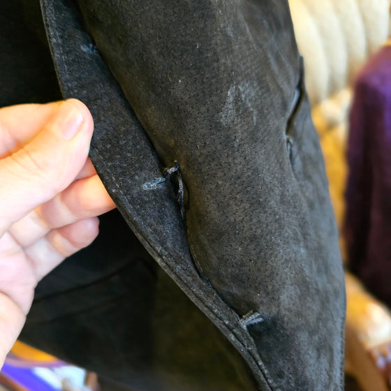MARSH LANDING Black Suede/Silky Vest M AS IS