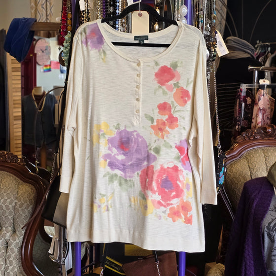 LAUREN JEANS White/Floral Long Sleeve 3X
