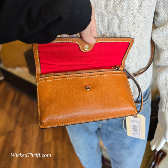 CLEARANCE! DOONEY & BOURKE Beacon East/West Flap